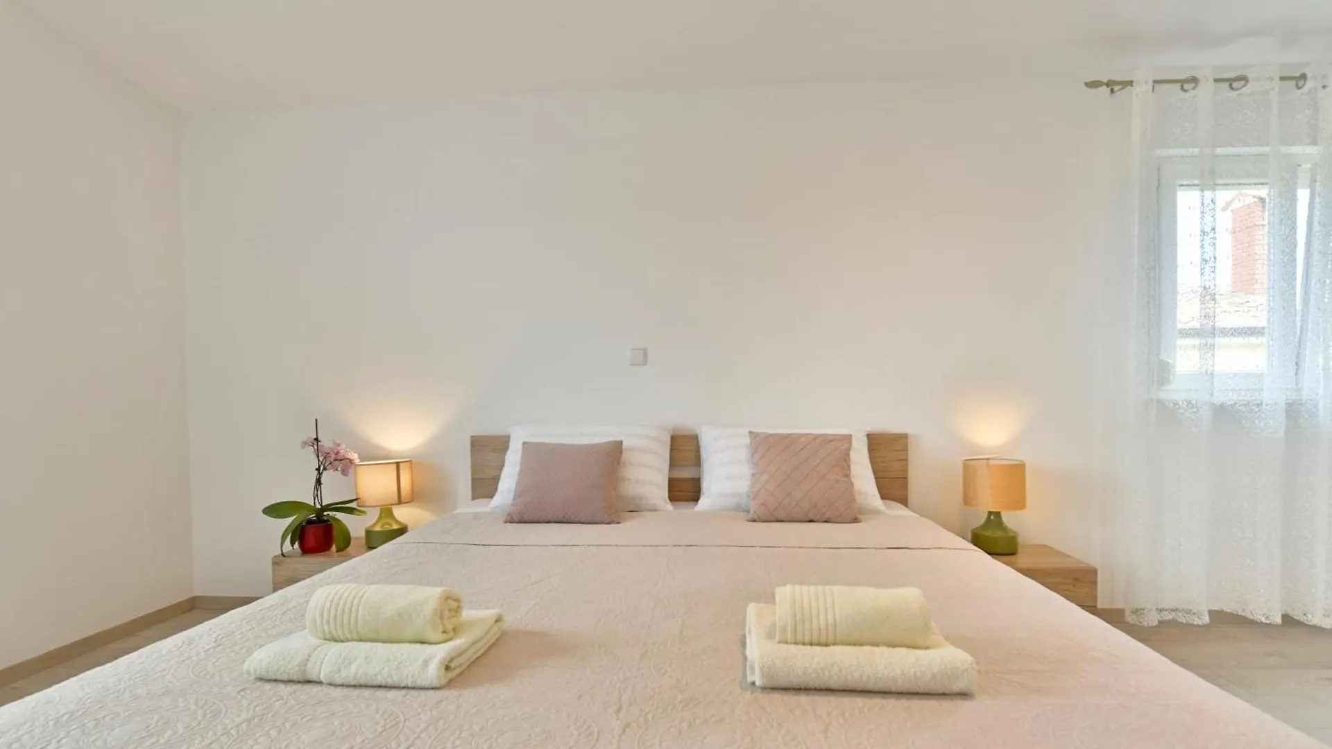 New Bibaj Apartaments - 350M Strand, Beach, Spiaggia Porec Croazia